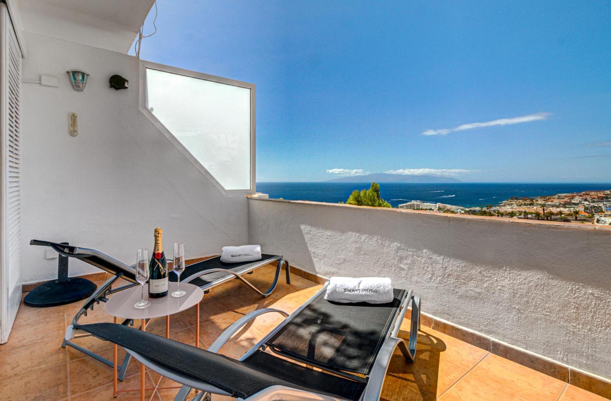 Апартаменты Sea View Panoramic Адехе Экстерьер фото
